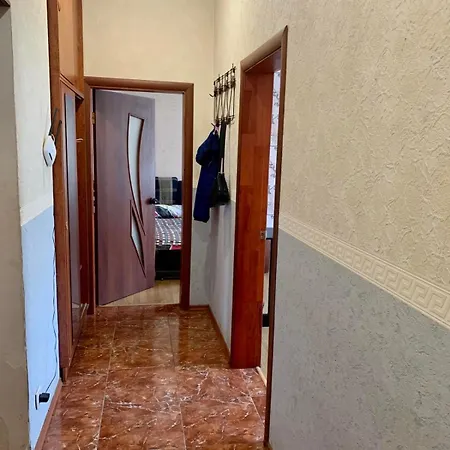 3-кімнатна біля моря і обласної лікарні, 6 спальних місць Apartment *