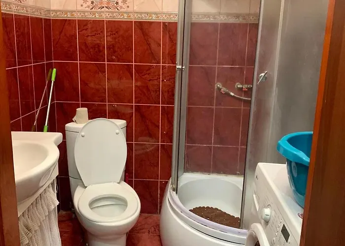 3-Кімнатна Квартира Біля Моря І Обласної Лікарні, 6 Спальних Місць * Odessa