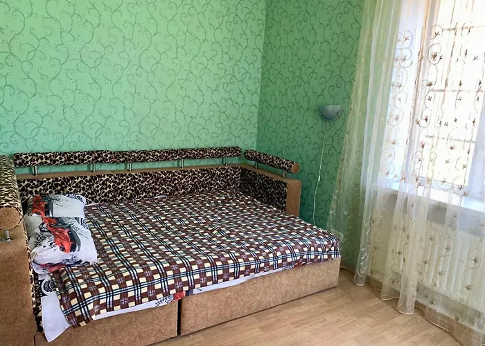 3-Кімнатна Квартира Біля Моря І Обласної Лікарні, 6 Спальних Місць